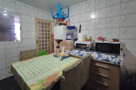 Casa de condomínio à venda com 62m², 2 quartos e 1 vaga Casa de condomínio à venda com 62m², 2 quartos e 1 vagaCozinha