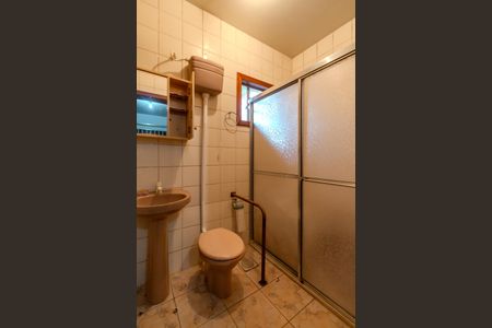 Casa à venda com 250m², 3 quartos e 4 vagas Casa à venda com 250m², 3 quartos e 4 vagasBanheiro da Suíte