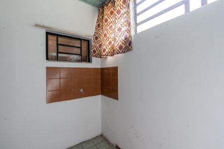 Casa à venda com 250m², 3 quartos e 4 vagas Casa à venda com 250m², 3 quartos e 4 vagasQuarto 2