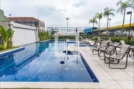 Apartamento à venda com 53m², 2 quartos e 1 vaga Apartamento à venda com 53m², 2 quartos e 1 vagaÁrea comum - Piscina