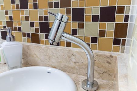 Apartamento à venda com 97m², 3 quartos e 1 vaga Apartamento à venda com 97m², 3 quartos e 1 vagaBanheiro 2