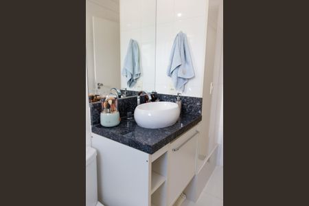 Apartamento à venda com 104m², 3 quartos e 2 vagas Apartamento à venda com 104m², 3 quartos e 2 vagasBanheiro