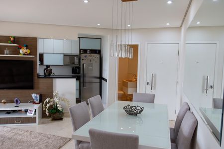 Apartamento à venda com 104m², 3 quartos e 2 vagas Apartamento à venda com 104m², 3 quartos e 2 vagassala