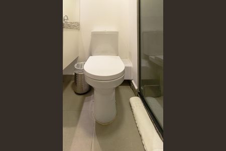 Apartamento para alugar com 24m², 1 quarto e sem vaga Apartamento para alugar com 24m², 1 quarto e sem vagaBanheiro