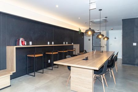 Apartamento para alugar com 24m², 1 quarto e sem vaga Apartamento para alugar com 24m², 1 quarto e sem vagaÁrea comum - CoWork