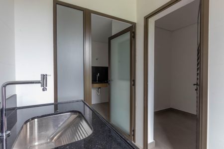 Apartamento à venda com 115m², 3 quartos e 2 vagas Apartamento à venda com 115m², 3 quartos e 2 vagasÁrea de Serviço