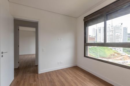 Apartamento à venda com 115m², 3 quartos e 2 vagas Apartamento à venda com 115m², 3 quartos e 2 vagasQuarto 2
