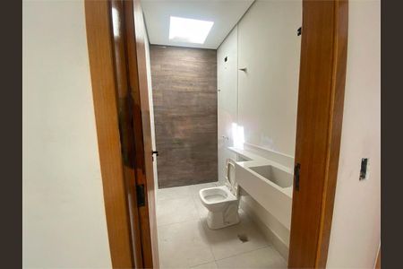 Casa à venda com 95m², 3 quartos e 2 vagas