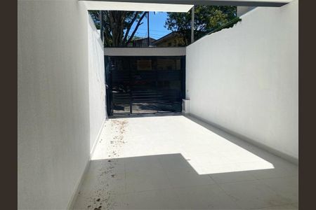 Casa à venda com 95m², 3 quartos e 2 vagas