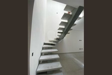 Casa à venda com 95m², 3 quartos e 2 vagas