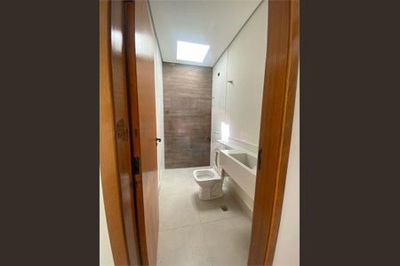 Casa à venda com 95m², 3 quartos e 2 vagas