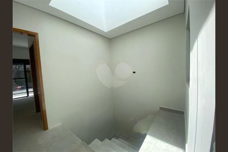 Casa à venda com 95m², 3 quartos e 2 vagas