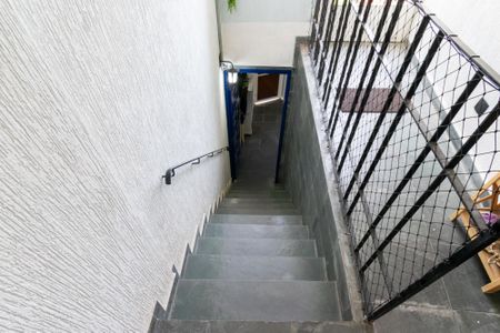 Casa à venda com 158m², 3 quartos e 2 vagas Casa à venda com 158m², 3 quartos e 2 vagasEntrada