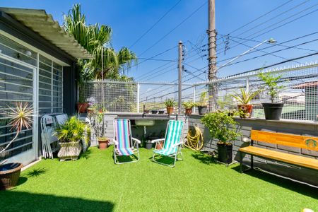 Casa à venda com 158m², 3 quartos e 2 vagas Casa à venda com 158m², 3 quartos e 2 vagasVaranda da Sala