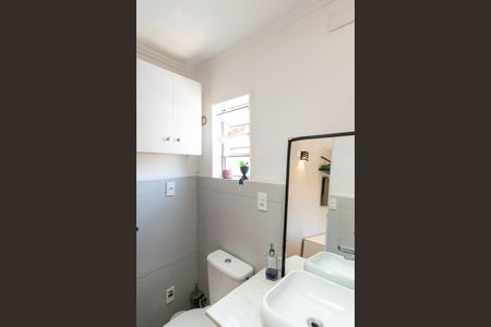 Casa à venda com 158m², 3 quartos e 2 vagas Casa à venda com 158m², 3 quartos e 2 vagasBanheiro da Suíte 2