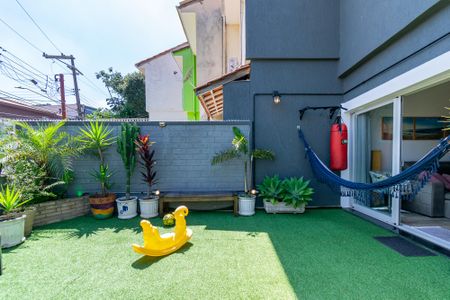 Casa à venda com 158m², 3 quartos e 2 vagas Casa à venda com 158m², 3 quartos e 2 vagasVaranda da Sala