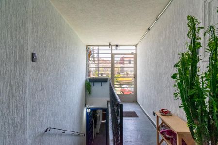 Casa à venda com 158m², 3 quartos e 2 vagas Casa à venda com 158m², 3 quartos e 2 vagasEntrada