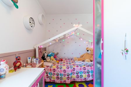 Casa à venda com 158m², 3 quartos e 2 vagas Casa à venda com 158m², 3 quartos e 2 vagasQuarto 3