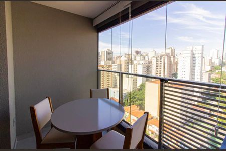 Studio para alugar com 27m², 1 quarto e sem vaga Studio para alugar com 27m², 1 quarto e sem vagaVaranda