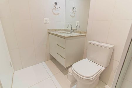 Studio para alugar com 27m², 1 quarto e sem vaga Studio para alugar com 27m², 1 quarto e sem vagaBanheiro