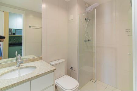 Studio para alugar com 27m², 1 quarto e sem vaga Studio para alugar com 27m², 1 quarto e sem vagaBanheiro