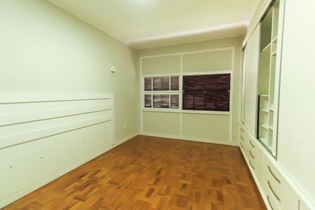 Apartamento à venda com 158m², 3 quartos e 1 vaga Apartamento à venda com 158m², 3 quartos e 1 vagaQuarto 1- Suíte