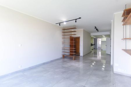 Apartamento à venda com 158m², 3 quartos e 1 vaga Apartamento à venda com 158m², 3 quartos e 1 vagaSala