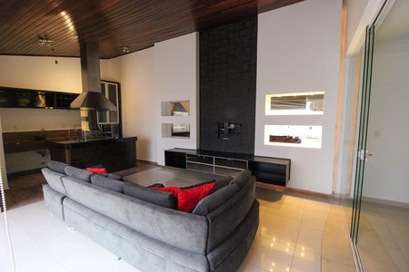 Casa de condomínio para alugar com 323m², 3 quartos e 4 vagas Casa de condomínio para alugar com 323m², 3 quartos e 4 vagasEspaço Gourmet