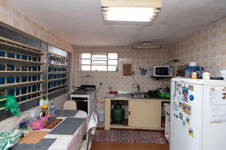 Casa à venda com 68m², 2 quartos e sem vaga Casa à venda com 68m², 2 quartos e sem vagaCozinha