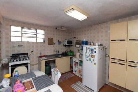 Casa à venda com 68m², 2 quartos e sem vaga Casa à venda com 68m², 2 quartos e sem vagaCozinha