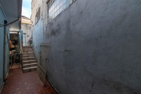 Casa à venda com 68m², 2 quartos e sem vaga Casa à venda com 68m², 2 quartos e sem vagaCorredor externo