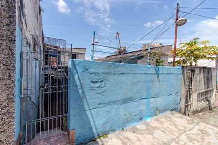 Casa à venda com 68m², 2 quartos e sem vaga Casa à venda com 68m², 2 quartos e sem vagaEntrada