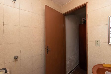 Casa à venda com 68m², 2 quartos e sem vaga Casa à venda com 68m², 2 quartos e sem vagaBanheiro da Suíte