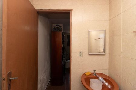 Casa à venda com 68m², 2 quartos e sem vaga Casa à venda com 68m², 2 quartos e sem vagaBanheiro da Suíte