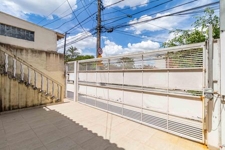 Casa à venda com 150m², 3 quartos e 2 vagas Casa à venda com 150m², 3 quartos e 2 vagasGaragem