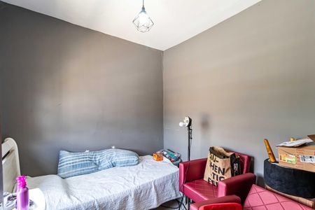 Casa à venda com 150m², 3 quartos e 2 vagas Casa à venda com 150m², 3 quartos e 2 vagasQuarto 01