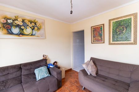 Casa à venda com 125m², 2 quartos e 2 vagas Casa à venda com 125m², 2 quartos e 2 vagasSala