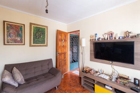 Casa à venda com 125m², 2 quartos e 2 vagas Casa à venda com 125m², 2 quartos e 2 vagasSala