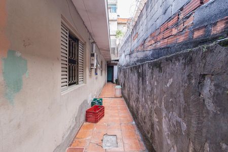 Casa à venda com 125m², 2 quartos e 2 vagas Casa à venda com 125m², 2 quartos e 2 vagasCorredor