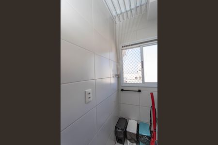 Apartamento à venda com 48m², 2 quartos e 1 vaga Apartamento à venda com 48m², 2 quartos e 1 vagaÁrea de serviço