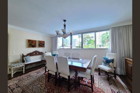 Apartamento à venda com 268m², 4 quartos e 3 vagas