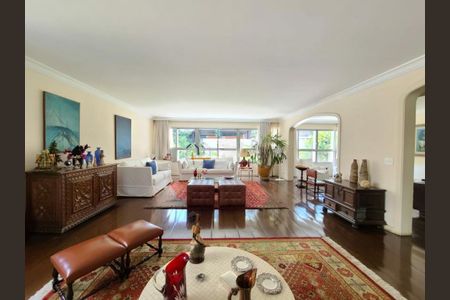 Apartamento à venda com 268m², 4 quartos e 3 vagas