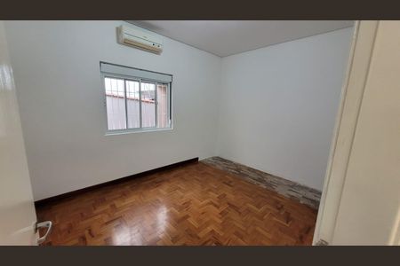 Casa à venda com 4 quartos, 182m² em São Judas, São Paulo