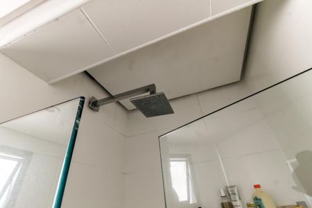 Apartamento à venda com 176m², 3 quartos e 3 vagas Apartamento à venda com 176m², 3 quartos e 3 vagasBanheiro da Suíte 2 - chuveiro