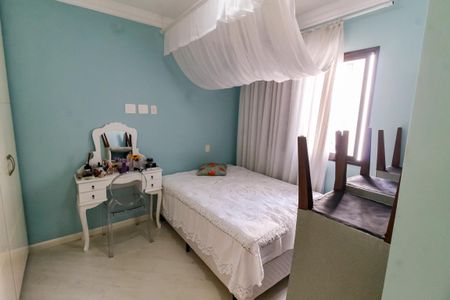 Apartamento à venda com 176m², 3 quartos e 3 vagas Apartamento à venda com 176m², 3 quartos e 3 vagasSuíte 2