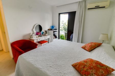 Apartamento à venda com 176m², 3 quartos e 3 vagas Apartamento à venda com 176m², 3 quartos e 3 vagasSuíte 3