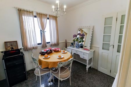 Apartamento à venda com 176m², 3 quartos e 3 vagas Apartamento à venda com 176m², 3 quartos e 3 vagasCopa