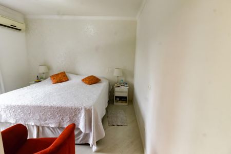 Apartamento à venda com 176m², 3 quartos e 3 vagas Apartamento à venda com 176m², 3 quartos e 3 vagasSuíte 3