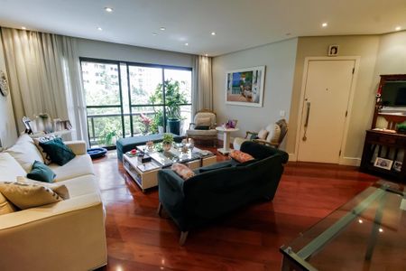 Apartamento à venda com 176m², 3 quartos e 3 vagas Apartamento à venda com 176m², 3 quartos e 3 vagasSala 1