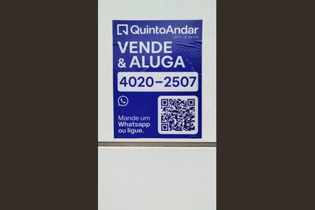 Casa à venda com 380m², 3 quartos e 6 vagas Casa à venda com 380m², 3 quartos e 6 vagasPlaca